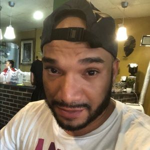 Meet your Posher, Victor